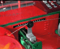 動(dòng)成卷機(jī)ZJ630型試機(jī)生產(chǎn)現(xiàn)場(chǎng)