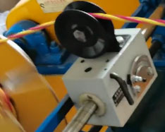 安裝在昆明昆寶電線電纜制造有限公司 高速RVS雙盤絞線機(jī)GSP630ZTD型一套生產(chǎn)現(xiàn)場